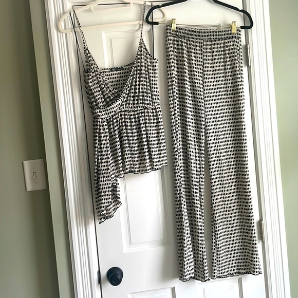 Zara polka dot set - Picture 1 of 7